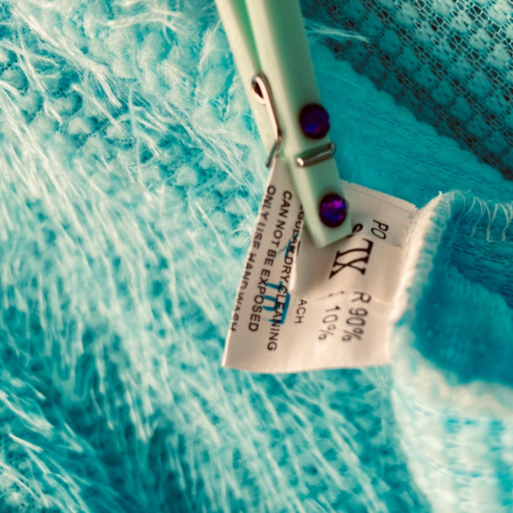 NWOT Sz-XL Girls Soft & Fuzzy w/Pockets House Coat/Day Robe, Bright Blue/Green - Picture 13 of 16